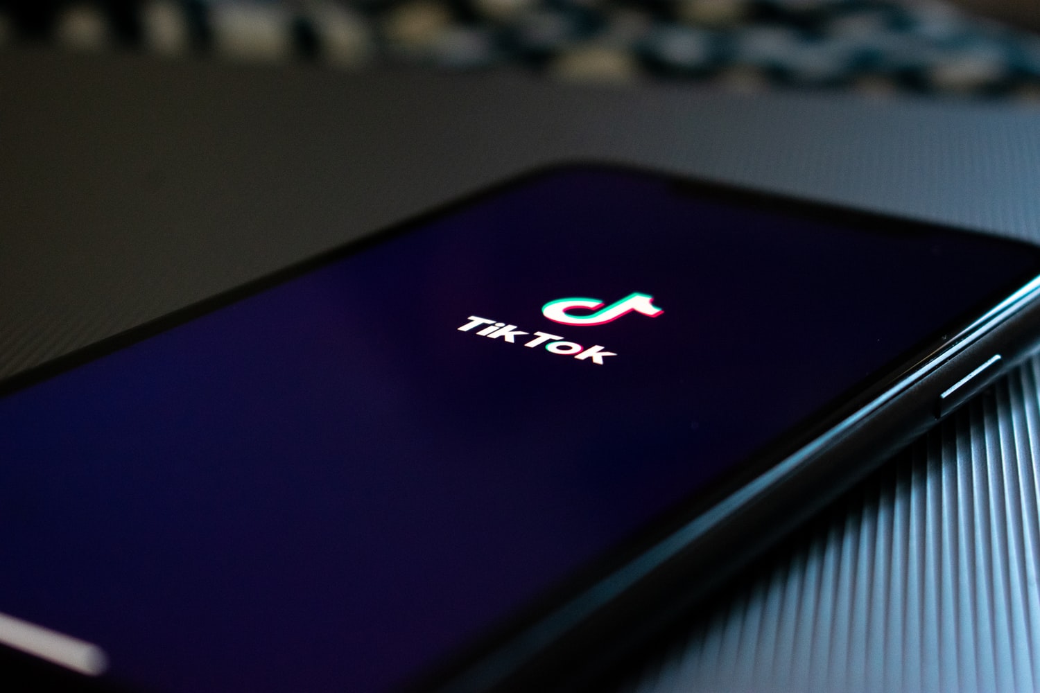 India Has Banned Tiktok Plus 58 Other Chinese Apps Mit