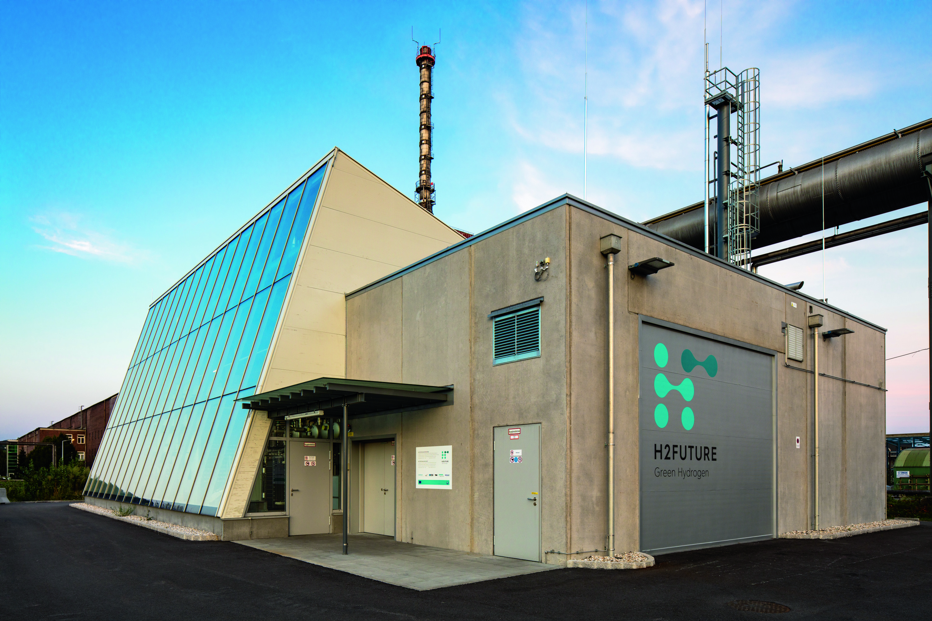 Voestalpine's H2H2FUTURE green hydrogen plant in Linz, Austria.