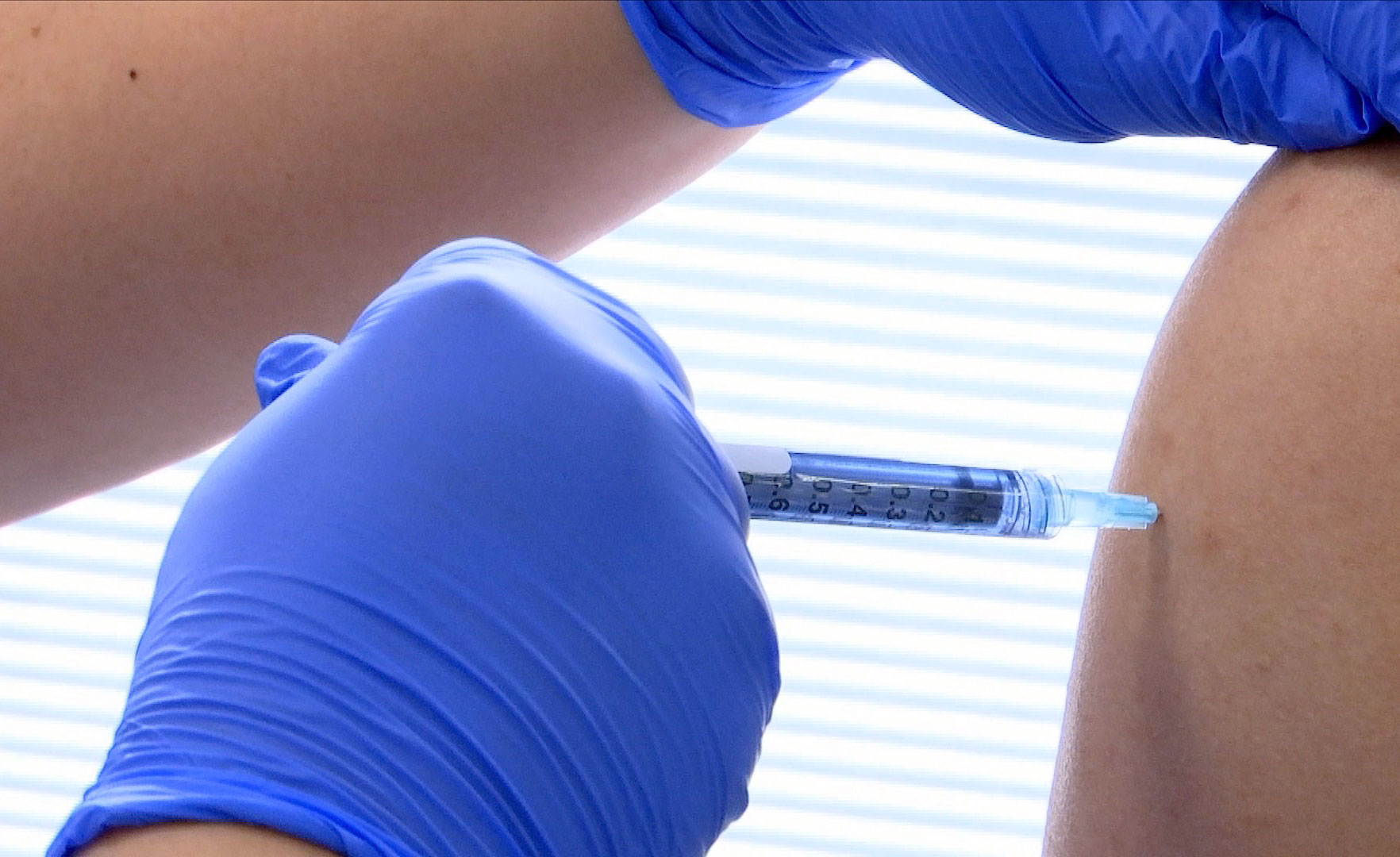 Novavax has announced encouraging early results for its experimental coronavirus vaccine thumbnail