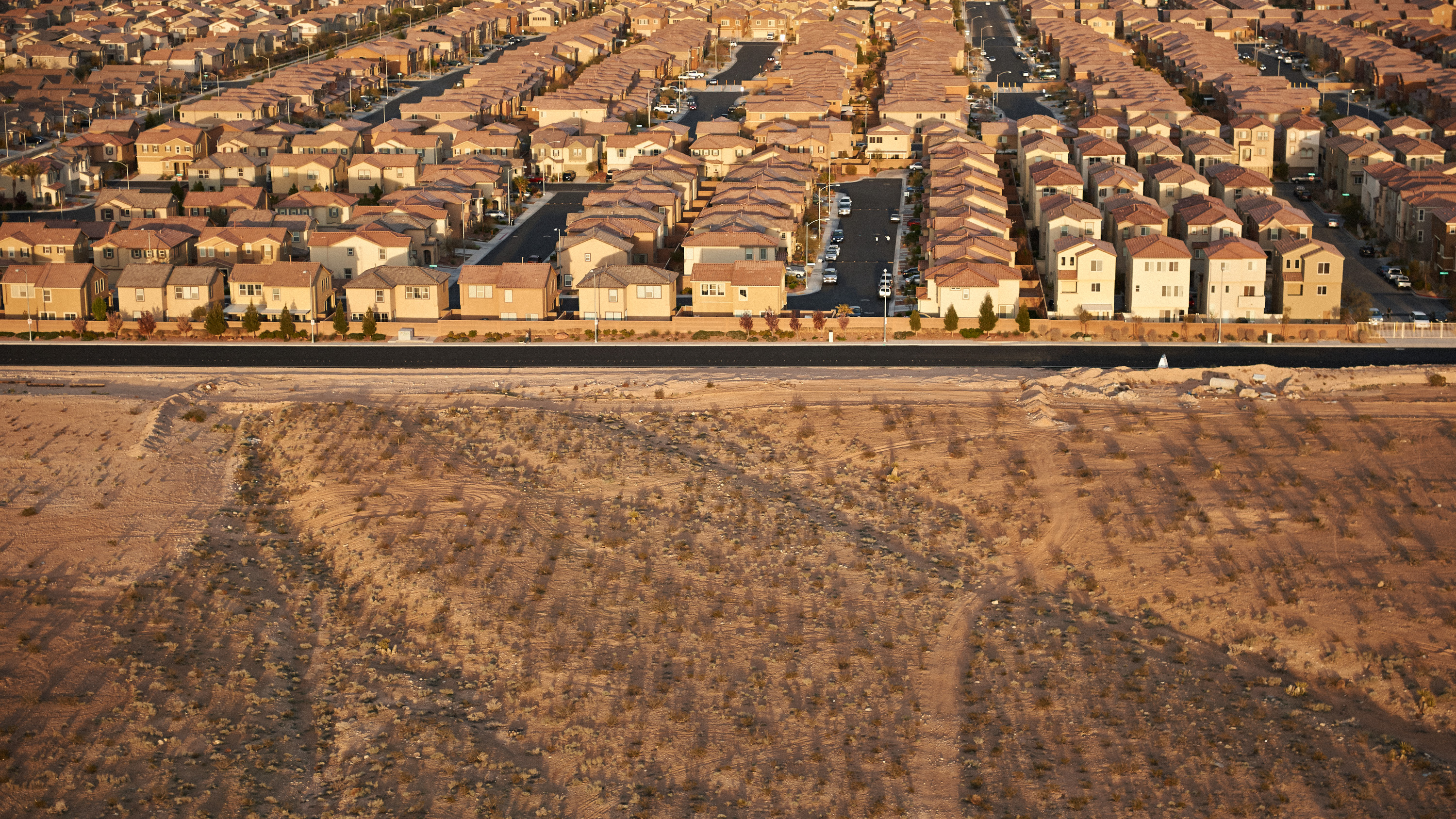Las Vegas aerial view of neighborhood near desert