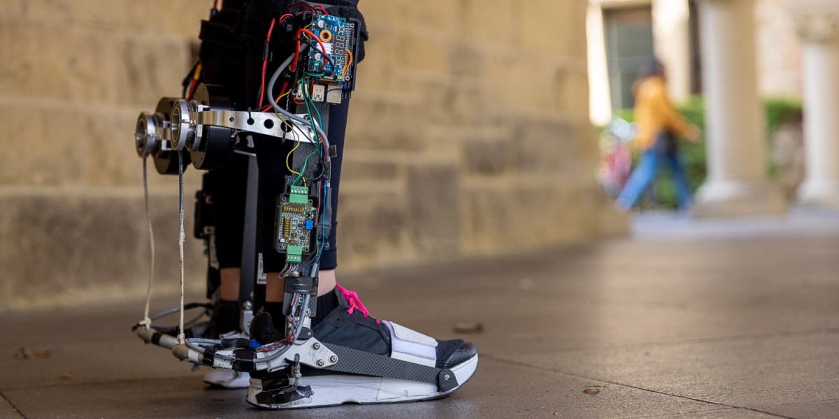 A robotic exoskeleton adapts to wearers to help them walk faster thumbnail