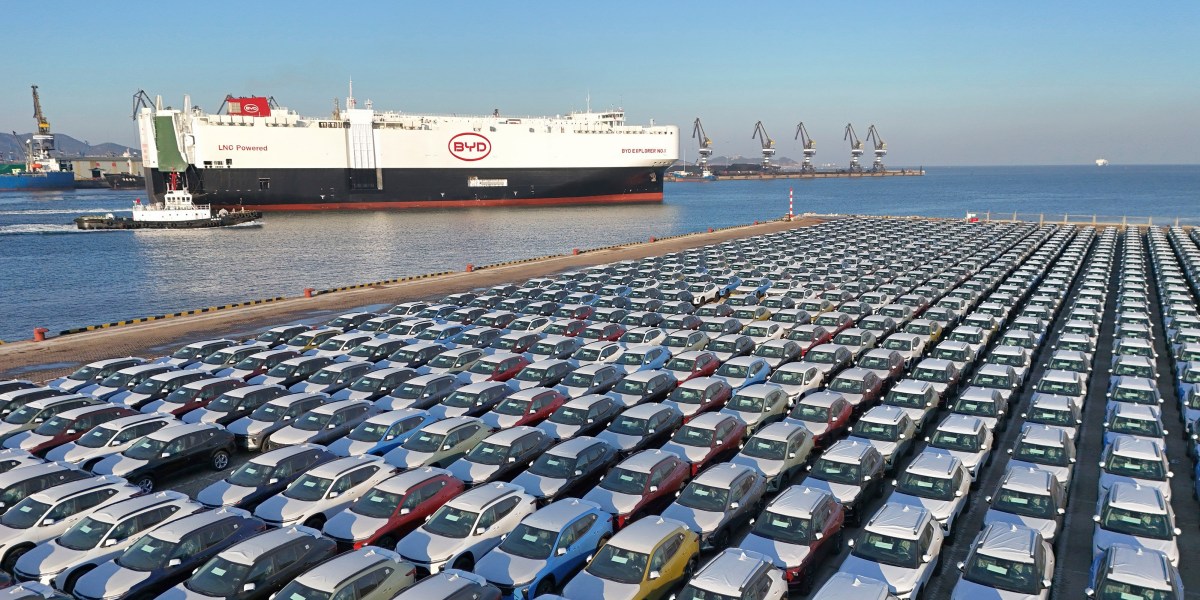 Por qué el mayor fabricante de vehículos eléctricos del mundo se dedica al transporte marítimo