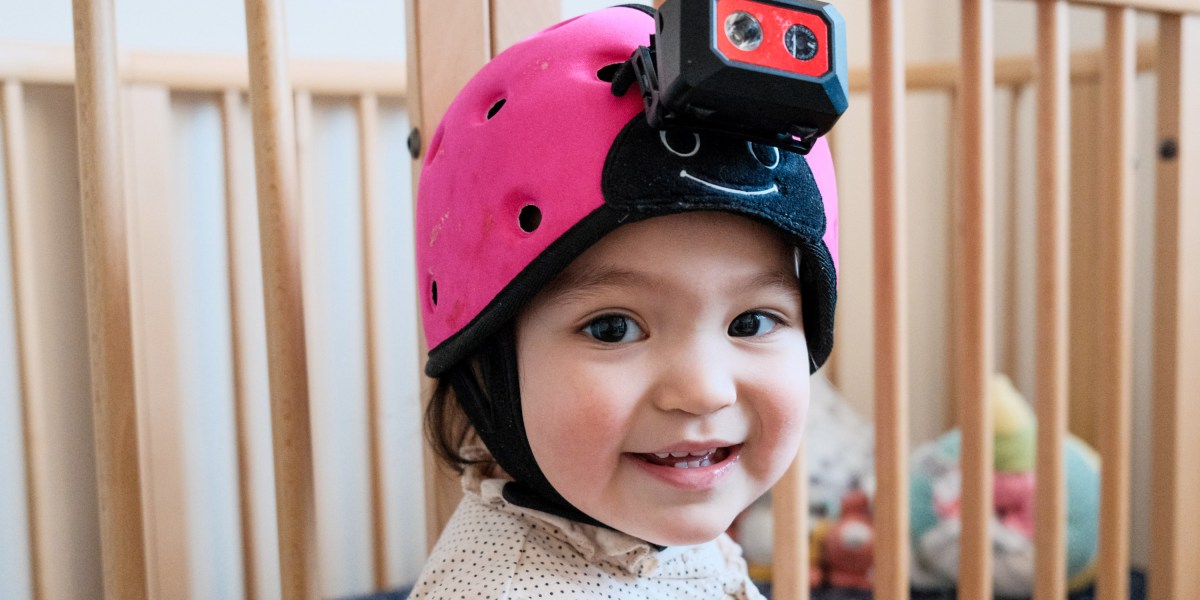 This child with a head digital camera helped educate an AI how youngsters study language